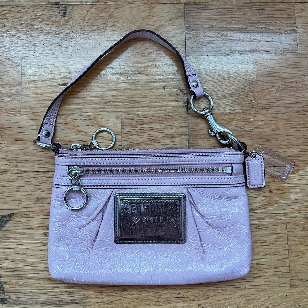 2010’s Coach mini purse, light pink patent leather